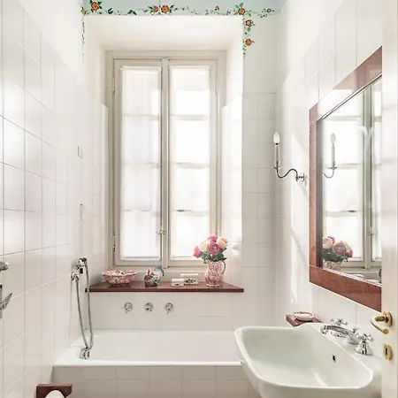 Niobe - Exclusive Lakefront With Private Stresa